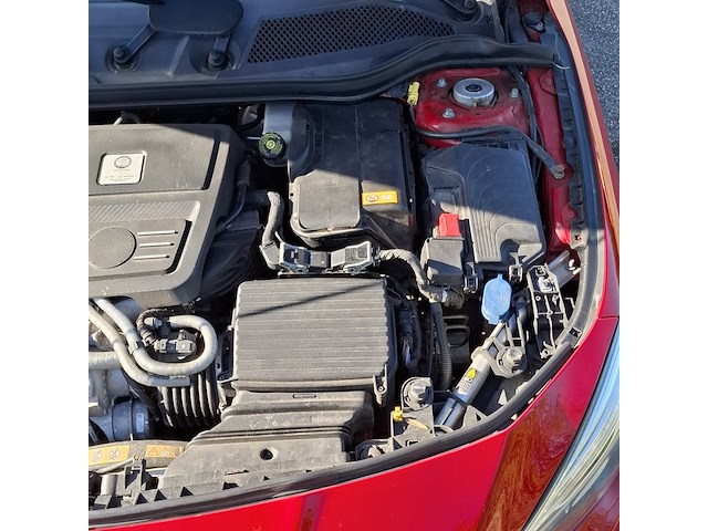 Personenauto, mercedes-benz, cla-klasse, amg 45 4matic, rood, 2015 - afbeelding 80 van  84