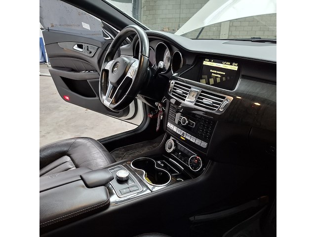Personenauto, mercedes-benz, cls 550 - afbeelding 36 van  58