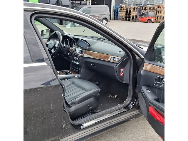 Personenauto, mercedes-benz, e 220 cdi, 2015 - afbeelding 28 van  73