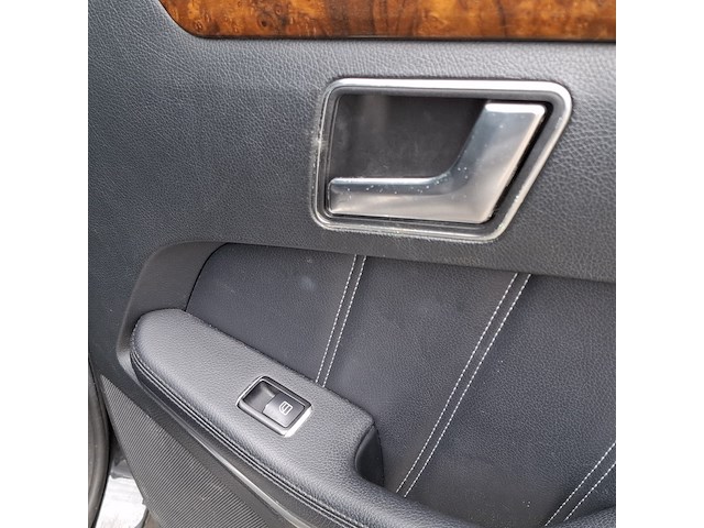 Personenauto, mercedes-benz, e 220 cdi, 2015 - afbeelding 43 van  73