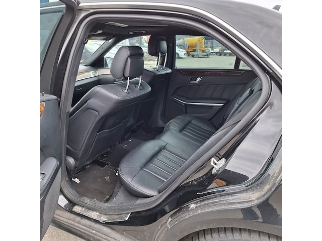 Personenauto, mercedes-benz, e 220 cdi, 2015 - afbeelding 44 van  73