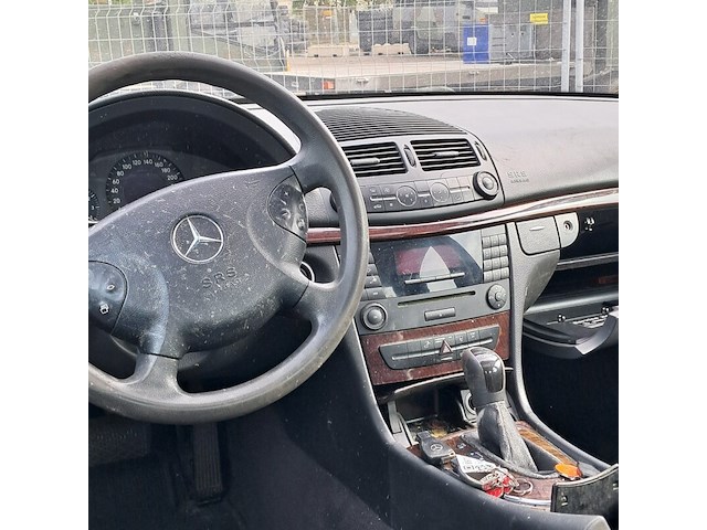 Personenauto, mercedes-benz, e-klasse, 200 cdi classic, 2004 - afbeelding 2 van  11