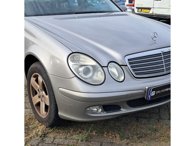 Personenauto, mercedes-benz, e-klasse, 200 cdi classic, grijs, 2004 - afbeelding 4 van  11