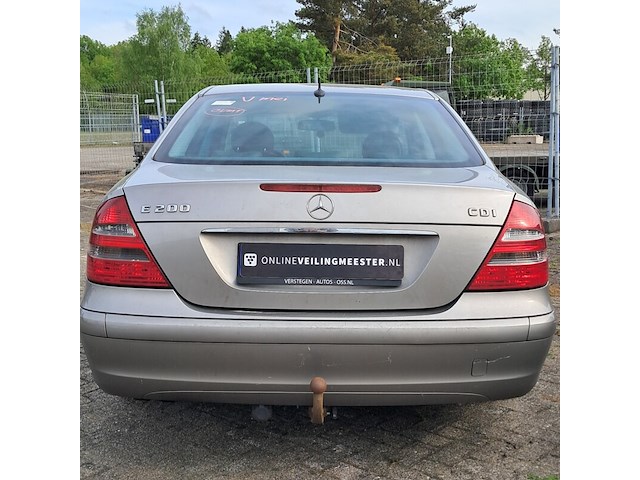 Personenauto, mercedes-benz, e-klasse, 200 cdi classic, grijs, 2004 - afbeelding 8 van  11
