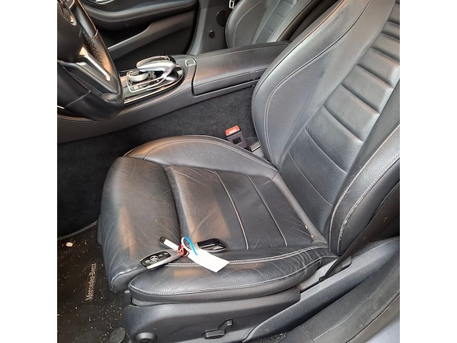 Personenauto, mercedes-benz, e-klasse 220d 4matic - afbeelding 25 van  60