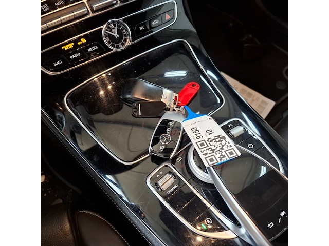 Personenauto, mercedes-benz, e-klasse 220d 4matic - afbeelding 32 van  60
