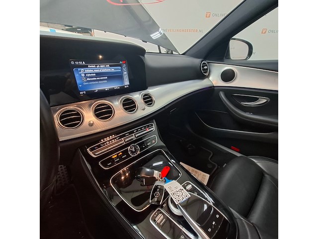 Personenauto, mercedes-benz, e-klasse 220d 4matic - afbeelding 33 van  60