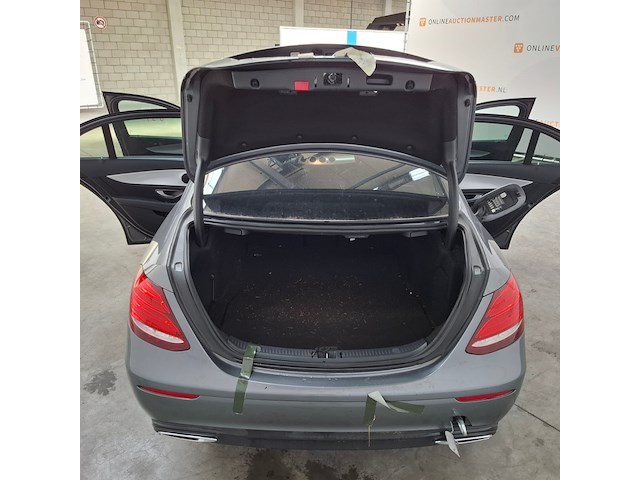 Personenauto, mercedes-benz, e-klasse 220d 4matic - afbeelding 38 van  60