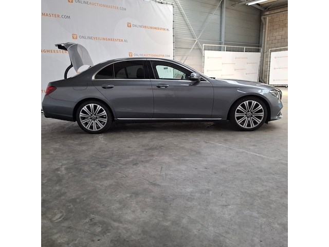 Personenauto, mercedes-benz, e-klasse 220d 4matic - afbeelding 34 van  60