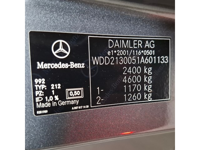 Personenauto, mercedes-benz, e-klasse 220d 4matic - afbeelding 46 van  60