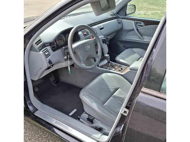 Personenauto, mercedes-benz, e-klasse, 280 avantgarde 4-matic, 2000 - afbeelding 3 van  75