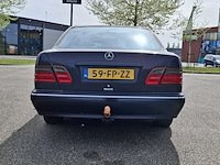 Personenauto, mercedes-benz, e-klasse, 280 avantgarde 4-matic, 2000 - afbeelding 34 van  75