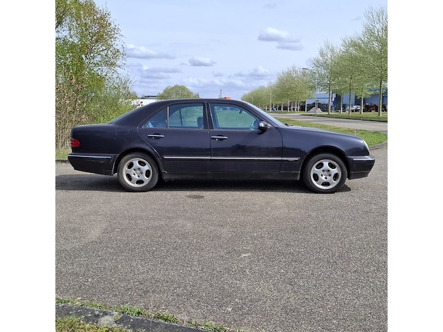 Personenauto, mercedes-benz, e-klasse, 280 avantgarde 4-matic, 2000 - afbeelding 56 van  75