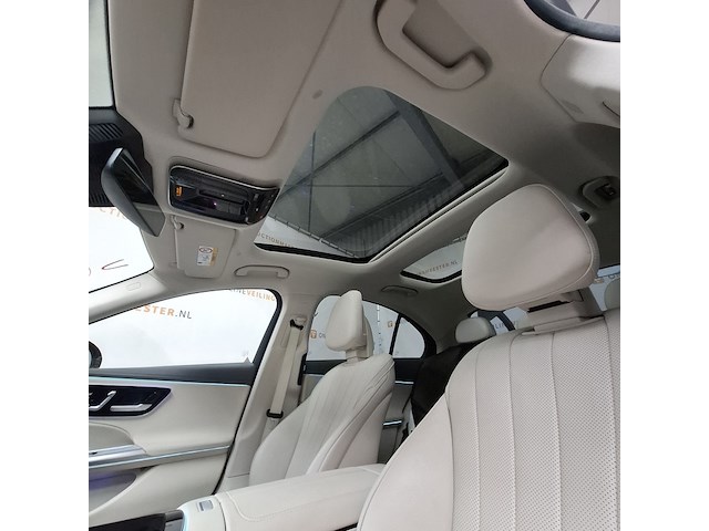 Personenauto, mercedes-benz, e-klasse, 300 de 4matic exclusive line, 2024 - afbeelding 33 van  74