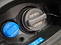 Personenauto, mercedes-benz, e-klasse, 300 de 4matic exclusive line, 2024 - afbeelding 47 van  74