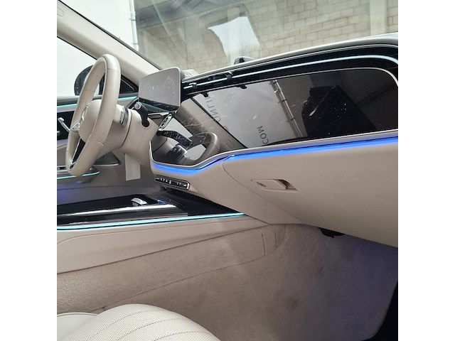 Personenauto, mercedes-benz, e-klasse, 300 de 4matic exclusive line, 2024 - afbeelding 53 van  74