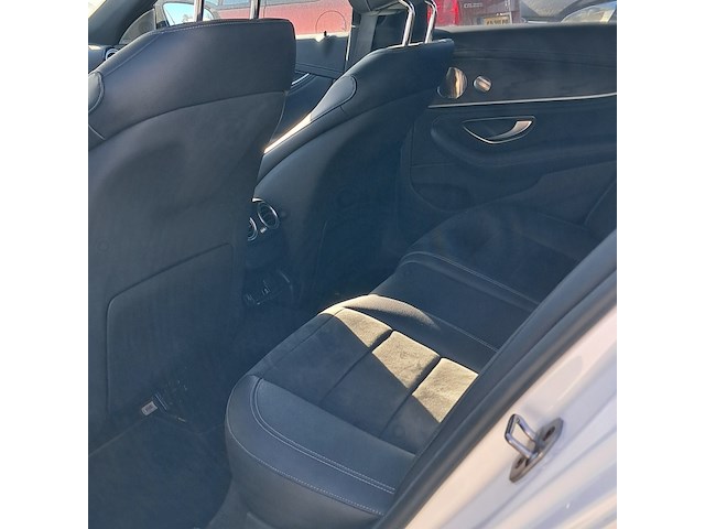Personenauto, mercedes-benz, e-klasse, 300 de amg line, 2022 - afbeelding 19 van  21