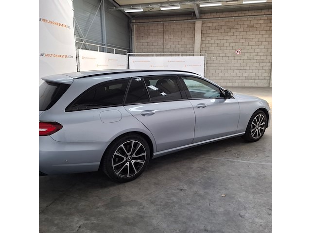 Personenauto, mercedes-benz, e-klasse 350d - afbeelding 56 van  60