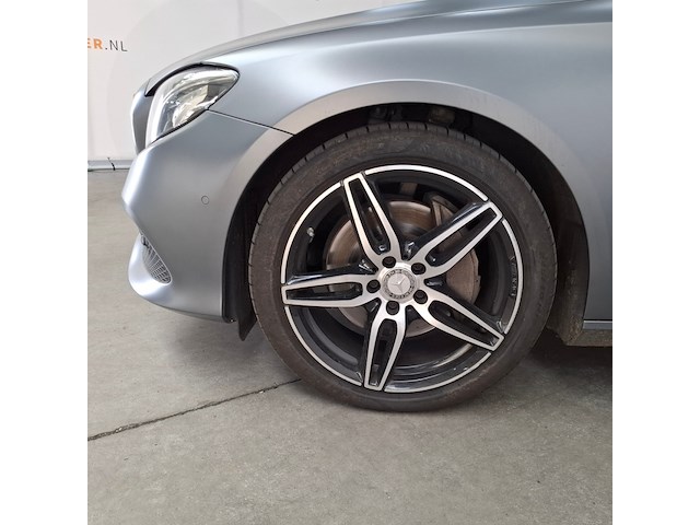 Personenauto, mercedes-benz, e-klasse 350d - afbeelding 4 van  61
