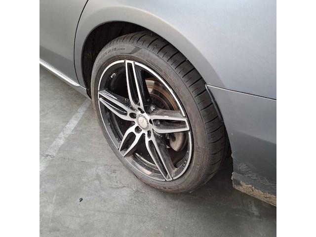 Personenauto, mercedes-benz, e-klasse 350d - afbeelding 14 van  61