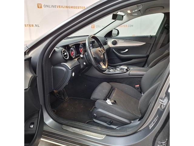 Personenauto, mercedes-benz, e-klasse 350d - afbeelding 19 van  61