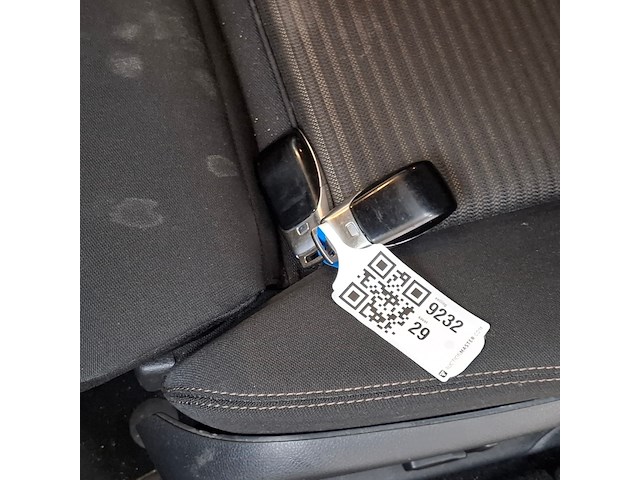 Personenauto, mercedes-benz, e-klasse 350d - afbeelding 20 van  61