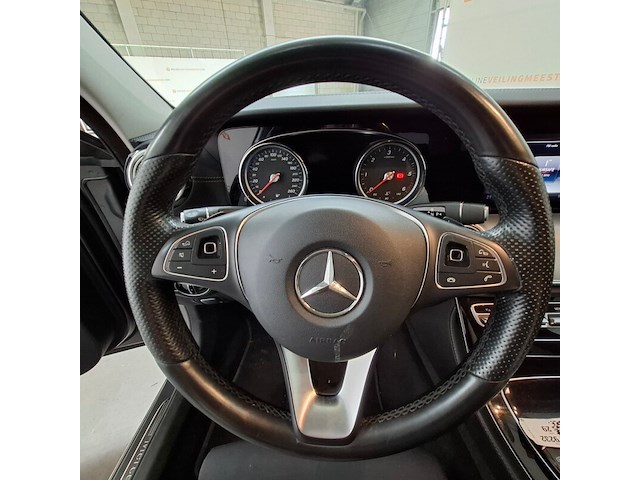 Personenauto, mercedes-benz, e-klasse 350d - afbeelding 24 van  61