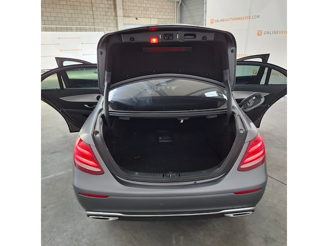 Personenauto, mercedes-benz, e-klasse 350d - afbeelding 35 van  61