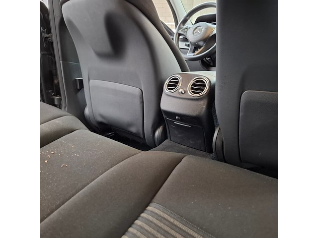 Personenauto, mercedes-benz, e-klasse 350d - afbeelding 38 van  61