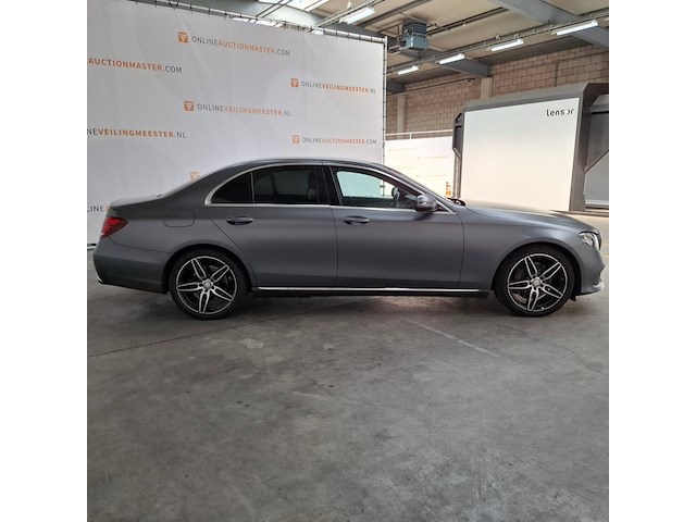 Personenauto, mercedes-benz, e-klasse 350d - afbeelding 34 van  61