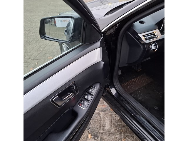 Personenauto, mercedes benz, e-klasse e200 bluetec, 2015 - afbeelding 24 van  45