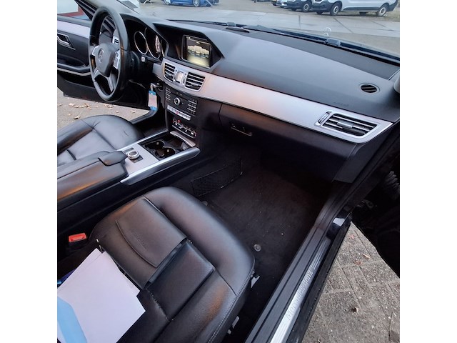 Personenauto, mercedes benz, e-klasse e200 bluetec, 2015 - afbeelding 39 van  45