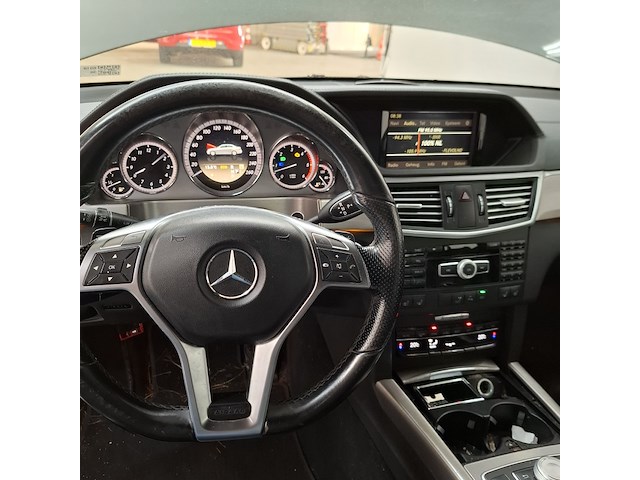 Personenauto, mercedes-benz, e-klasse e350 cdi - afbeelding 15 van  23