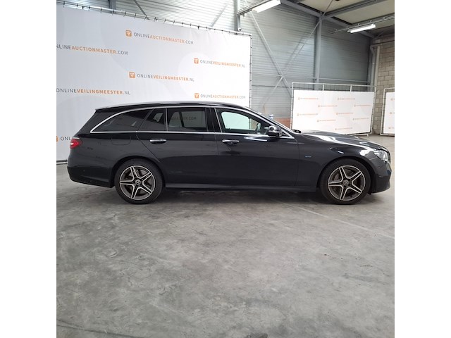 Personenauto, mercedes-benz, e-klasse estate, 300 de amg line, 2020 - afbeelding 34 van  63