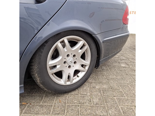 Personenauto mercedes-benz, e320, bouwjaar 2003 - afbeelding 4 van  47