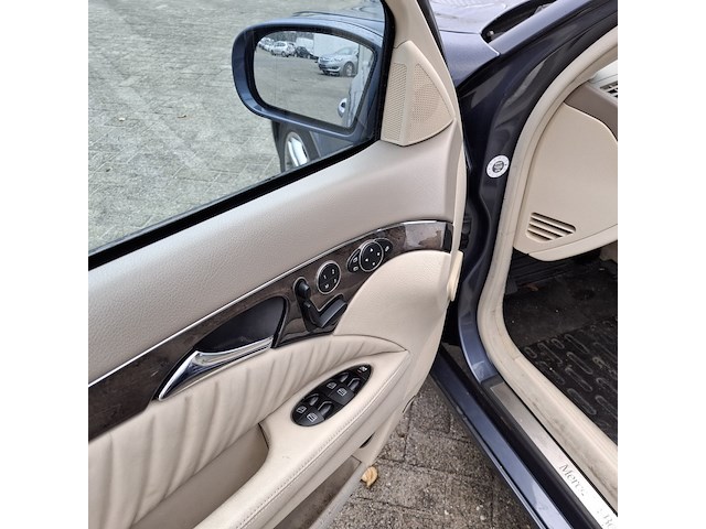 Personenauto mercedes-benz, e320, bouwjaar 2003 - afbeelding 17 van  47
