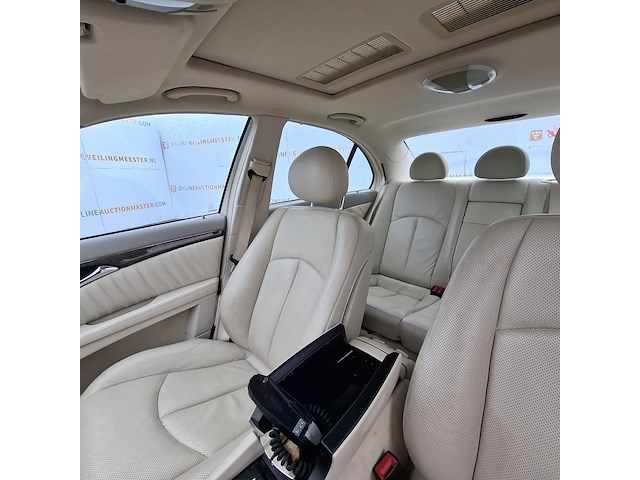 Personenauto mercedes-benz, e320, bouwjaar 2003 - afbeelding 29 van  47