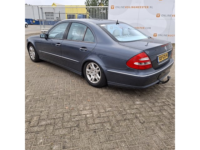 Personenauto mercedes-benz, e320, bouwjaar 2003 - afbeelding 45 van  47
