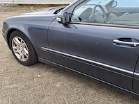 Personenauto mercedes-benz, e320, bouwjaar 2003 - afbeelding 46 van  47