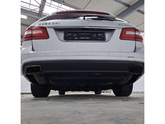 Personenauto, mercedes benz, e350 - afbeelding 5 van  57