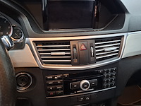 Personenauto, mercedes benz, e350 - afbeelding 21 van  57