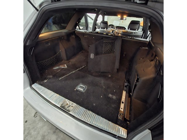 Personenauto, mercedes benz, e350 - afbeelding 29 van  57