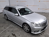 Personenauto, mercedes benz, e350 - afbeelding 23 van  57