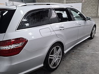 Personenauto, mercedes benz, e350 - afbeelding 45 van  57