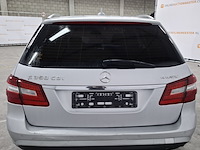 Personenauto, mercedes benz, e350 - afbeelding 54 van  57