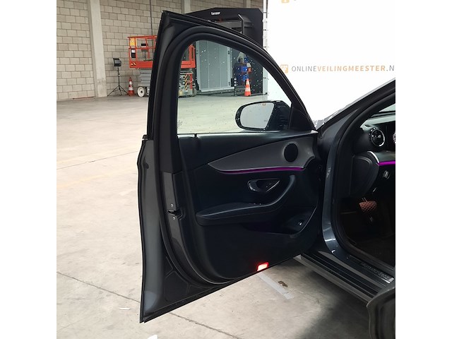 Personenauto, mercedes-benz, e350 - afbeelding 29 van  49