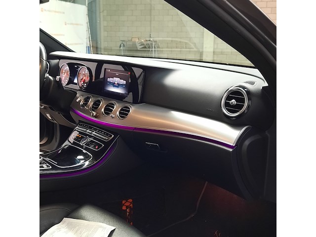 Personenauto, mercedes-benz, e350 - afbeelding 37 van  49