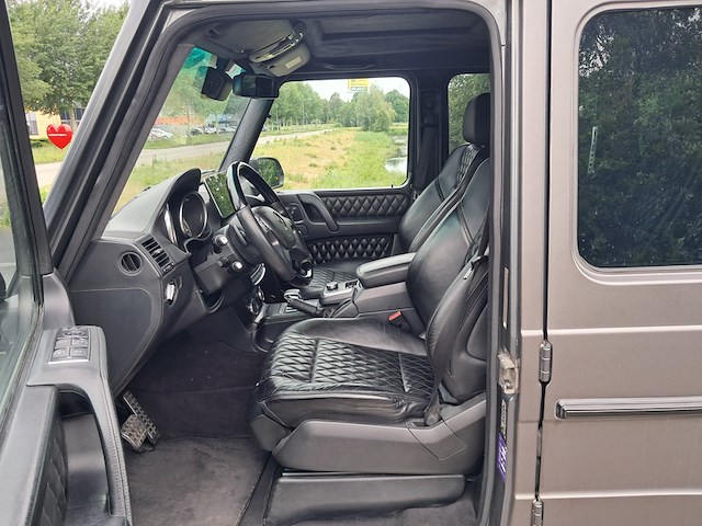 Personenauto, mercedes-benz, g-klasse, amg 63, grijs, 2013 - afbeelding 32 van  90