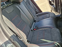 Personenauto, mercedes benz, gla 200 d - afbeelding 28 van  46