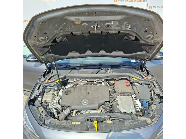 Personenauto, mercedes benz, gla 200 d - afbeelding 33 van  46